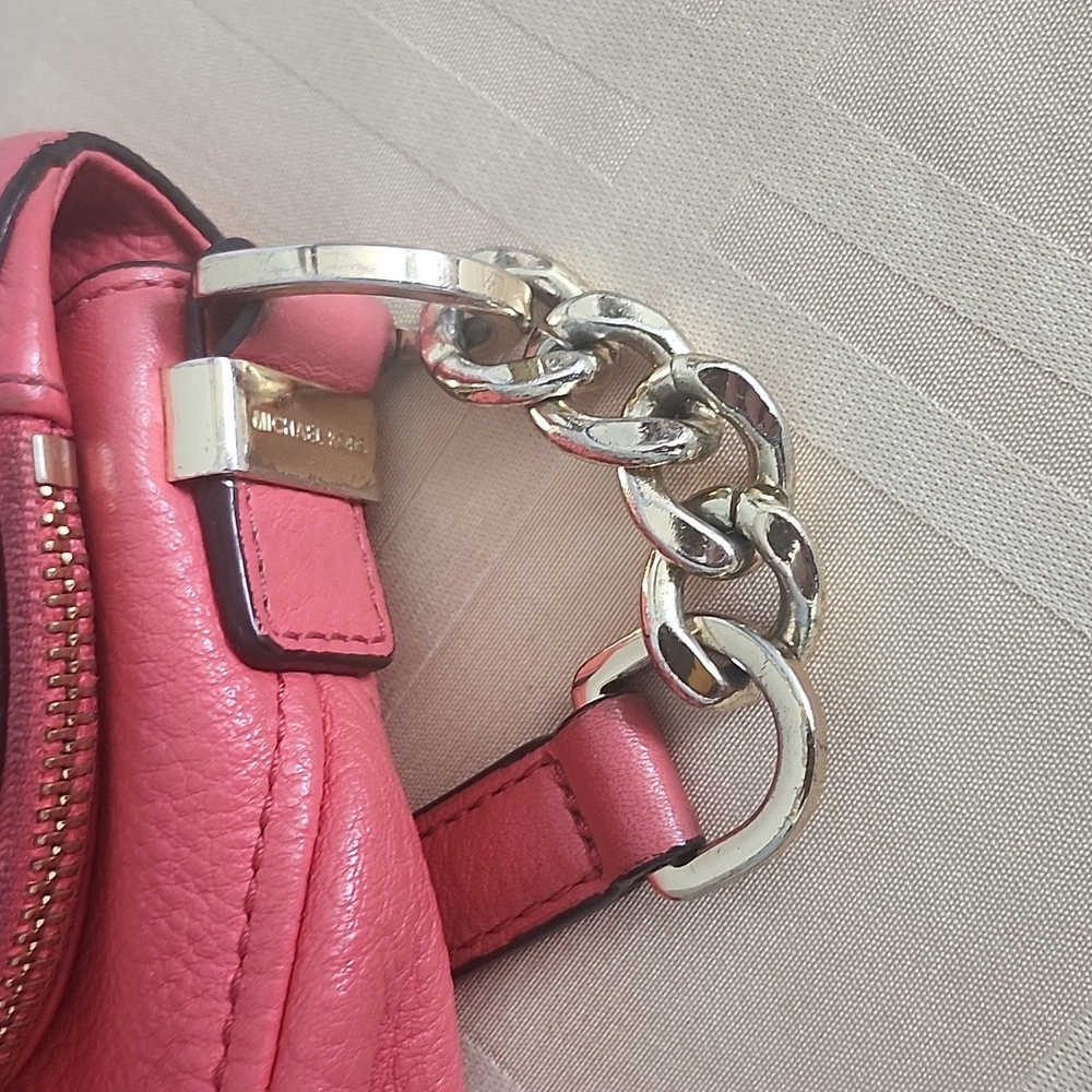Michael Kors Bedford Flap Coral Tassel Bag - Picture 9 of 16